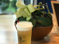 秋月茉莉奶盖-爱立颂·爱的礼物(老商埠店)