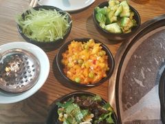 -三人行骨头王火锅(长寿店)