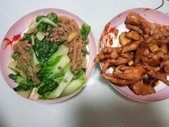 -胖太太四川麻辣排骨串(镇江路分店)