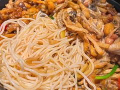 -蛙小侠·沸腾砂锅(西关新天地店)