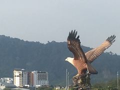 -巨鹰广场