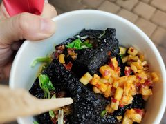 -黑色经典臭豆腐·湖南特产(坡子街店)