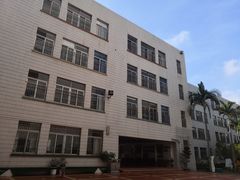 -厦门市松柏小学