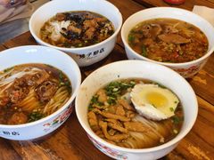 -矮子粉店1985·长沙米粉(湘春路店)