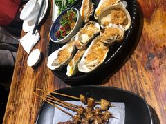 -蚝美人·生蚝海鲜烧烤(茶花园店)