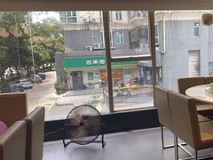 -良厨本味· 老坛剁椒鱼头(深南腾讯店)