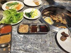 -33韩式自助烧烤(环城南路店)