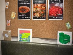 -粉八·云南米线·建水烧烤(常熟路店)