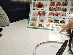 -辣小妮de川菜馆(红旗Mall店)