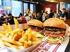 -The Habit Burger Grill 哈比特汉堡(复兴soho店)