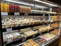 面包甜点陈列柜-罗森尼娜(德思勤店)