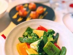 -MONICH牛排融合餐厅(和义大道购物中心店)