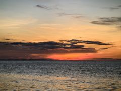 -Sunset Bar(丹绒亚路香格里拉店)