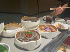 -海底捞火锅(关山保利店)
