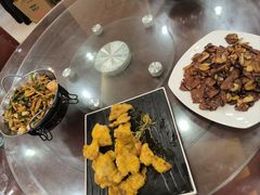 -金丝饭庄(金丝新天地保障性住宅小区店)