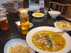 -川流不息·地道川菜·小龙虾(新松江路店)