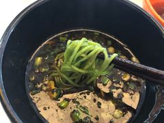 -乡党臊子面(丰庆公园店)