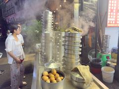 -梁憨包(南岸回龙湾店)