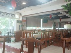 -曾老幺鱼庄(龙华商厦店)