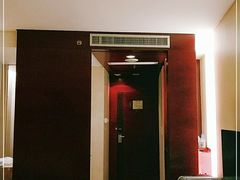 -雅枫国际酒店(深圳会展中心店)