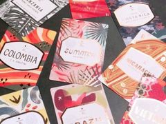 柠檬开心果蛋糕-星巴克臻选(上海合生汇1F店)