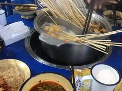 -马路边边·成都串串(翠柏路店)