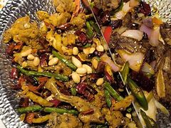 田鸡牛仔骨(大)xyxn-小鱼小牛·鱼牛干锅·脆鱼火锅(世欧广场店)