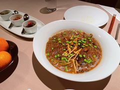 沙蒜烧豆面-荣轩(新荣记环球金融中心店)