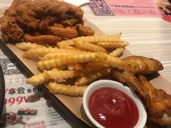 -必胜客(东大桥店)