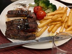 -WOLFGANG PUCK KITCHEN & BAR(迪士尼小镇店)