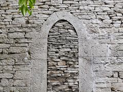 -高荡千年布依古寨旅游景区