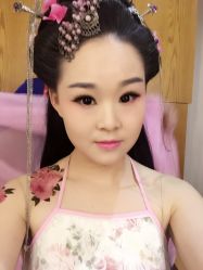 -盘子女人坊古装写真摄影(厦门总店)