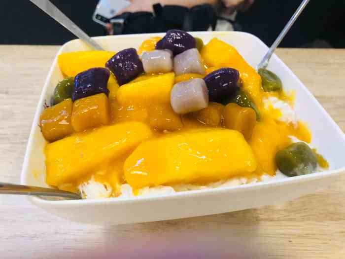 杨小贤(中山天虹店)-"该店位于中山天虹,南昌也有四家分店了.这.