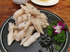 -苹果树下艺术餐厅(宋庄店)