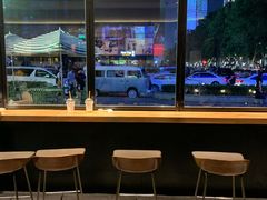 -星巴克臻选(南京艾尚天地店)