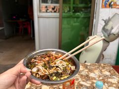 -灵山卢梅燕粉店