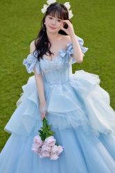 -喜爱高定婚纱摄影