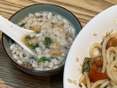 -牛八宝桂林米粉(八里庄店)