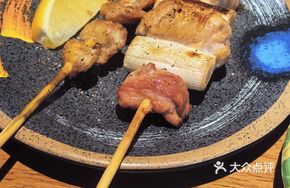Charcoal-Grilled Chicken and Scallion Skewers