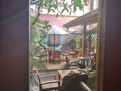 -Sala Thai Restaurant