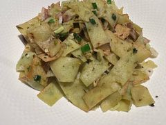 腊肉炒豆丝-湖滨客舍·湖北菜