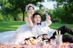 点击看大图 -时尚芭莎摄影BAZAAR STUDIO(上海店)