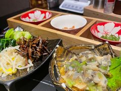 -山川小町·极番烧肉(新地假日广场店)
