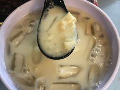 -汕头街养生糖水铺