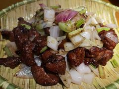 黑椒雪花牛仔粒-丁记盐蘸牛肉·新杭菜(河东路店)