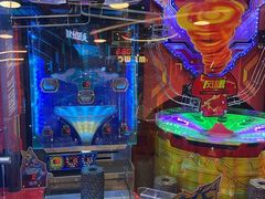 -汤姆熊欢乐世界(滨江店)