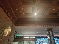 -八府香鸭·啫啫煲(华山路店)