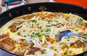 Crab Roe Squid Stir-fried Oyster Cake