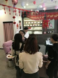 -进巍美甲