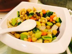 -围龙屋客家食府(福田店)